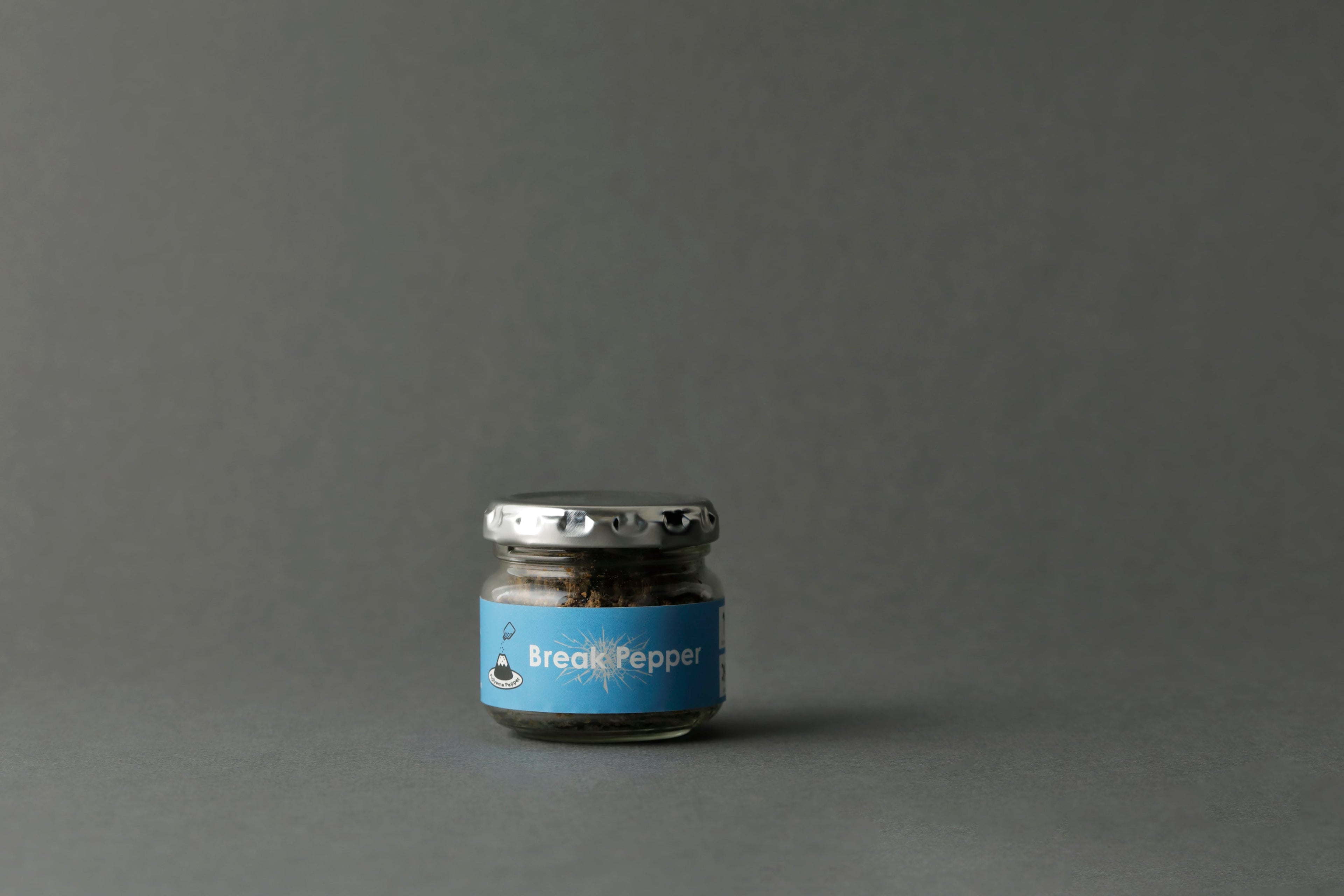 Break Pepper（生胡椒・粗挽き）