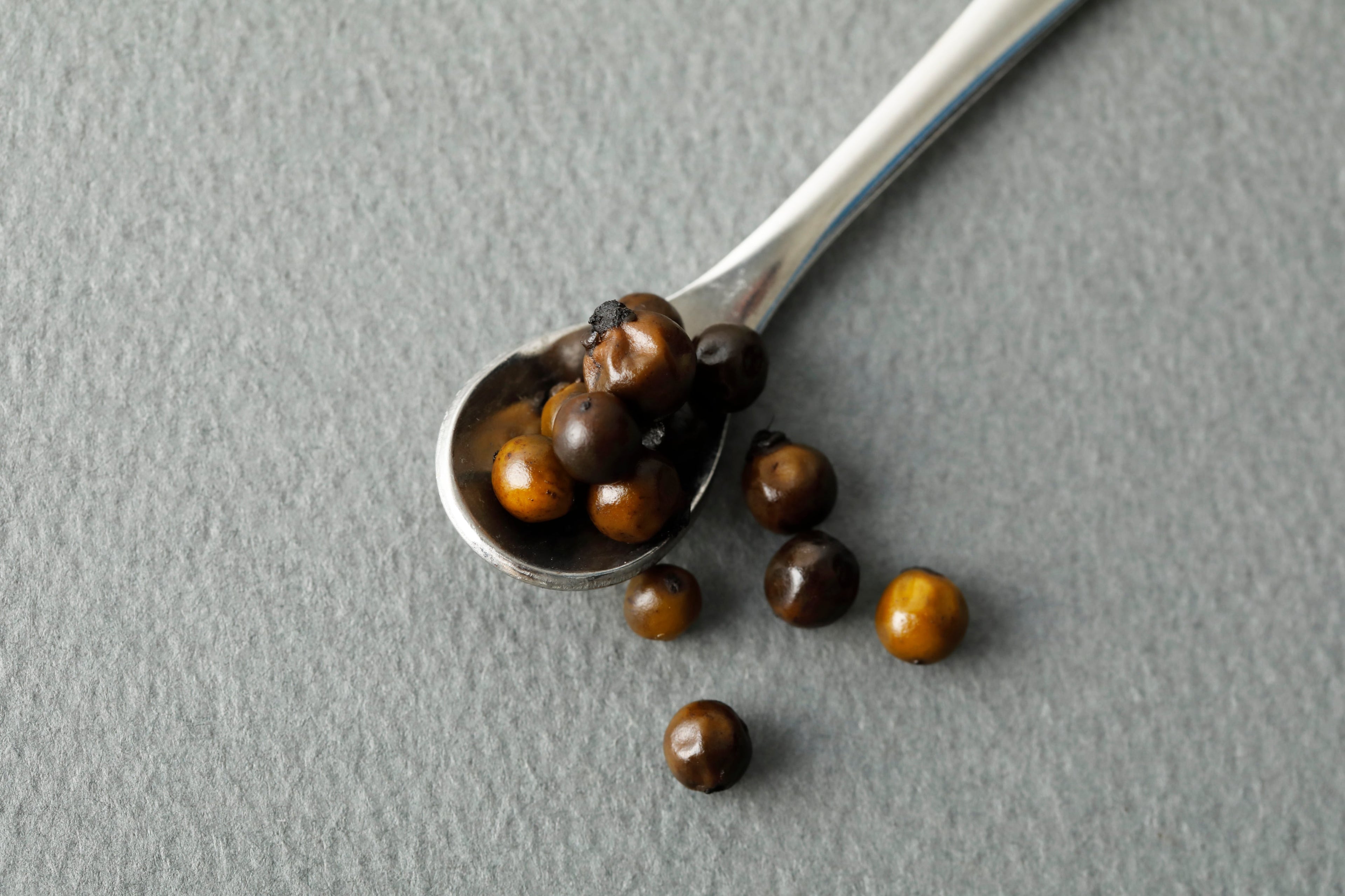 ロウペッパー（生・粒）Ｓ（20g)　Raw Pepper